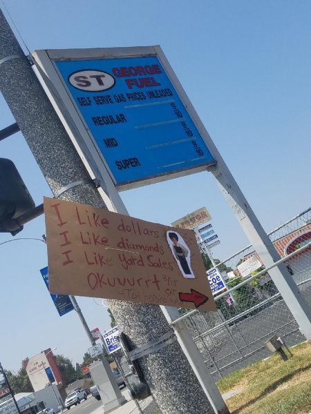 i like yard sale sign