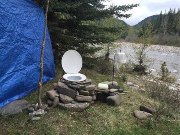 out doors toilets 